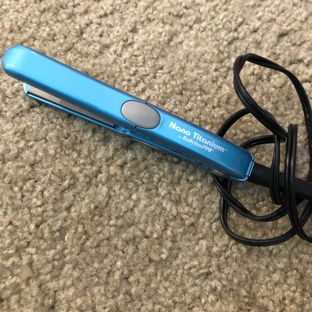 Nano titanium babybliss pro mini flat iron